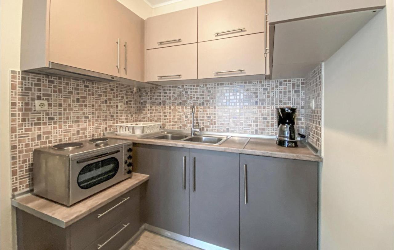 Lovely Apartment In 纳弗帕克托斯 客房 照片