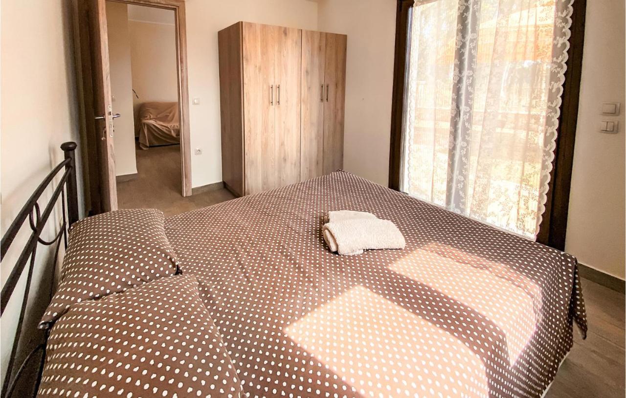 Lovely Apartment In 纳弗帕克托斯 客房 照片